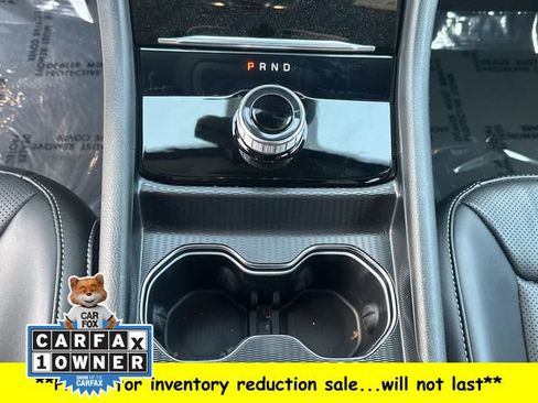 Used 2024 Jeep Grand Cherokee Limited w/ Luxury Tech Group II RWD image 30