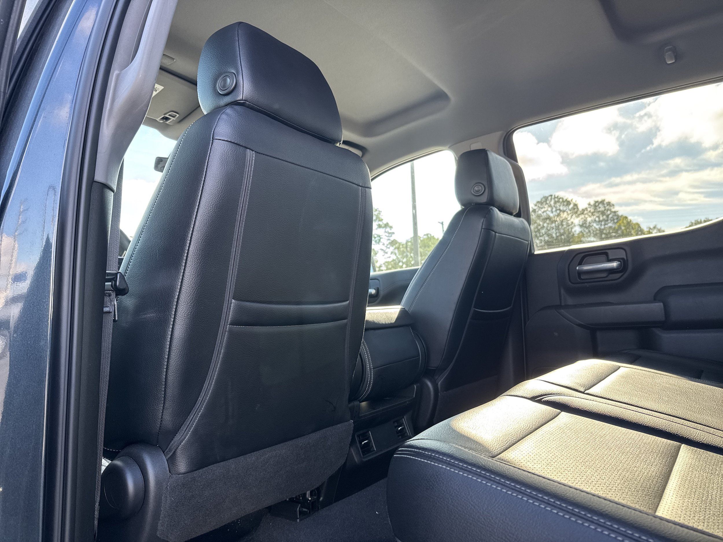 Used 2020 Chevrolet Silverado 1500 LT w/ Trailering Package RWD image 23