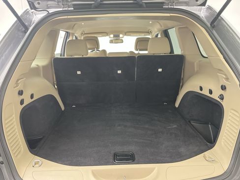 Used 2016 Jeep Grand Cherokee Laredo w/ Quick Order Package 23E image 26