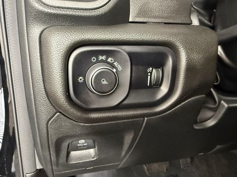 Used 2023 RAM 1500 Tradesman w/ Trailer Tow Group AWD/4WD image 21