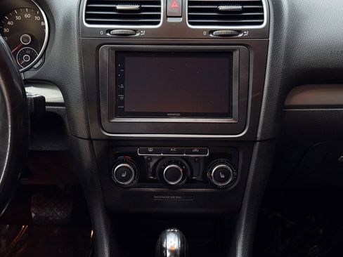 Used 2013 Volkswagen Golf TDI image 23