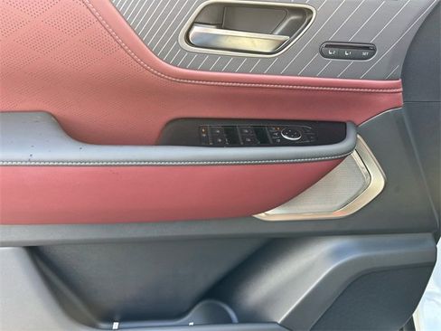 New 2026 INFINITI QX80 Autograph w/ Premium Cargo Package image 25