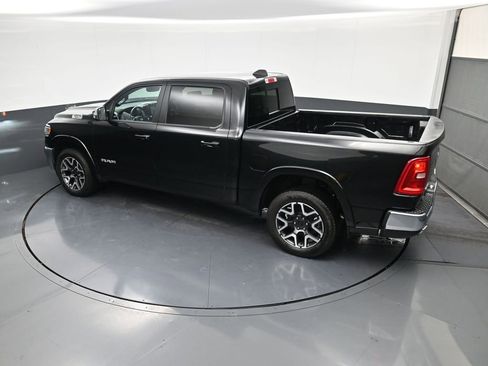 Used 2025 RAM 1500 Laramie AWD/4WD image 29