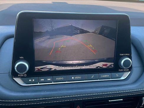 Certified 2023 Nissan Rogue SV image 26