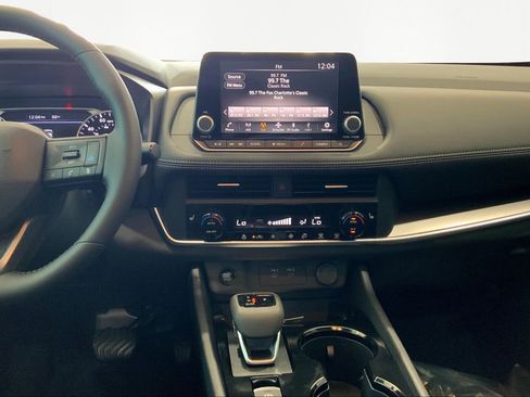 New 2026 Nissan Rogue SV w/ SV Premium Package image 9