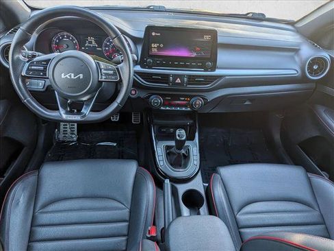 Used 2022 Kia Forte GT image 18