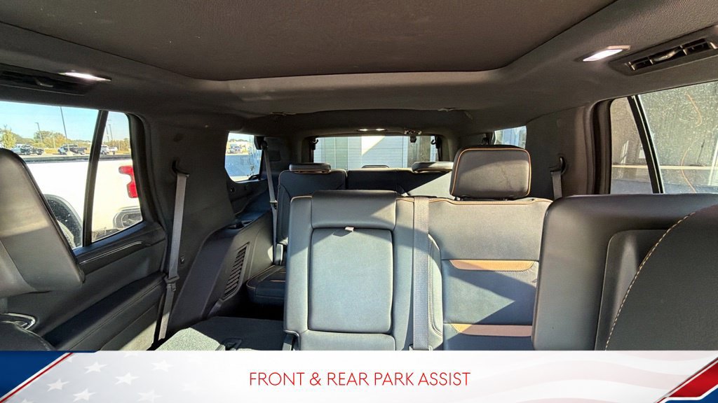 Used 2021 GMC Yukon AT4 w/ Rear Media and Nav Package AWD/4WD image 11