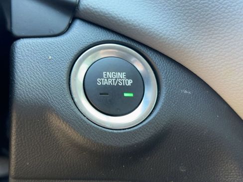 Certified 2023 Chevrolet Equinox LS w/ LS Convenience Package image 26