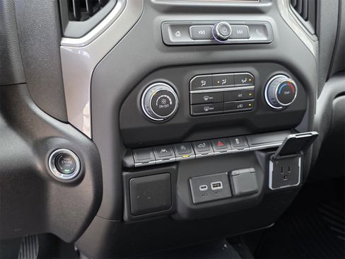 New 2026 Chevrolet Silverado 1500 Custom image 19