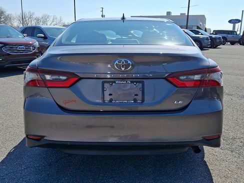 Used 2024 Toyota Camry LE FWD image 5