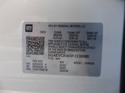 Used 2023 Buick Enclave Avenir w/ Avenir Technology Package AWD/4WD image 19