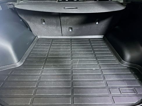 Used 2023 Kia Sportage EX image 28