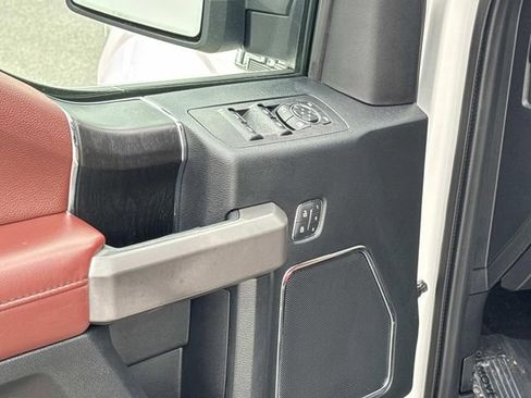 Certified 2020 Ford F150 Platinum w/ Equipment Group 701A Luxury image 12