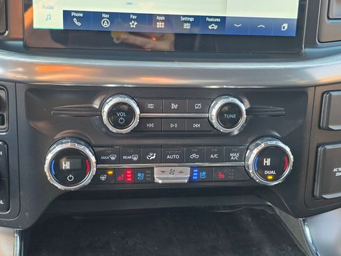Used 2021 Ford F150 Lariat w/ Equipment Group 502A High AWD/4WD image 25