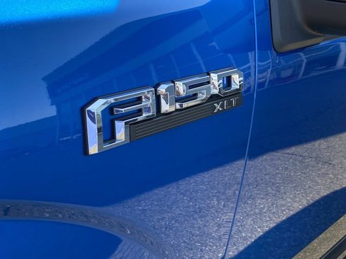 Used 2020 Ford F150 XLT w/ Equipment Group 302A Luxury AWD/4WD image 11