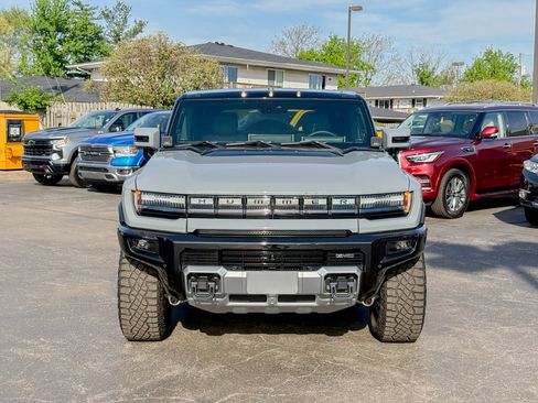 Used 2024 GMC Hummer EV 2X w/ Extreme Off-Road Package AWD/4WD image 3