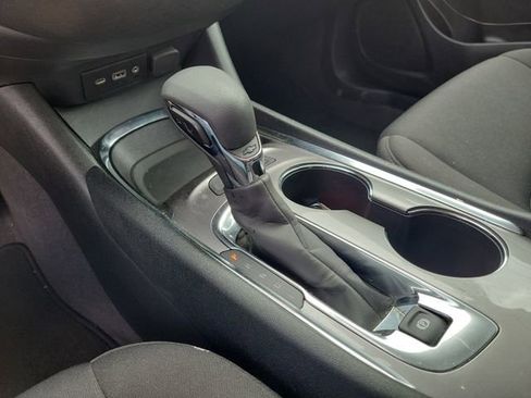 Used 2024 Chevrolet Malibu LT FWD image 32