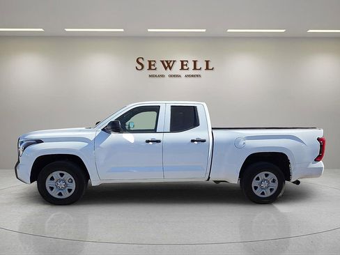 Used 2025 Toyota Tundra SR image 2