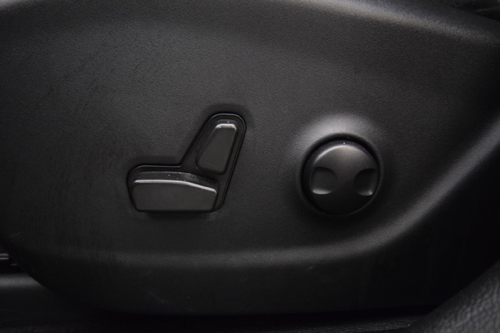 Used 2022 Jeep Cherokee Latitude Lux FWD image 21