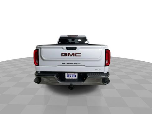 Used 2025 GMC Sierra 1500 SLT image 7