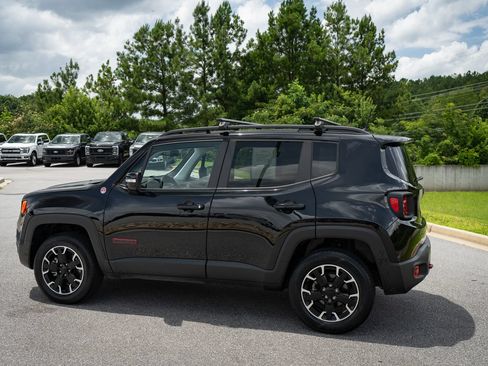 Used 2023 Jeep Renegade Trailhawk AWD/4WD image 7