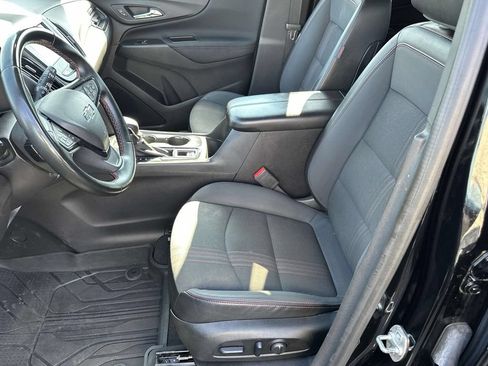 Used 2024 Chevrolet Equinox RS w/ LPO, Floor Liner Package FWD image 18