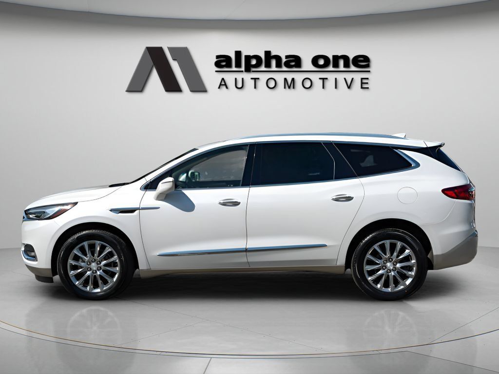 Used 2019 Buick Enclave Premium w/ Experience Buick Package FWD image 11