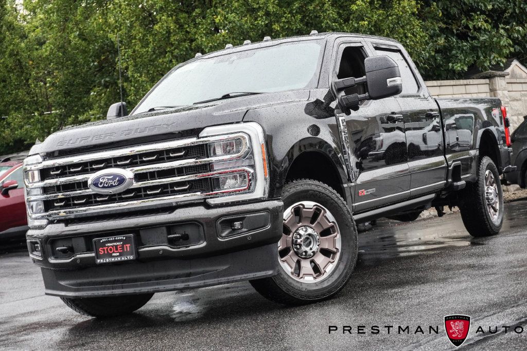 Used 2024 Ford F350 King Ranch w/ FX4 Off-Road Package AWD/4WD image 12