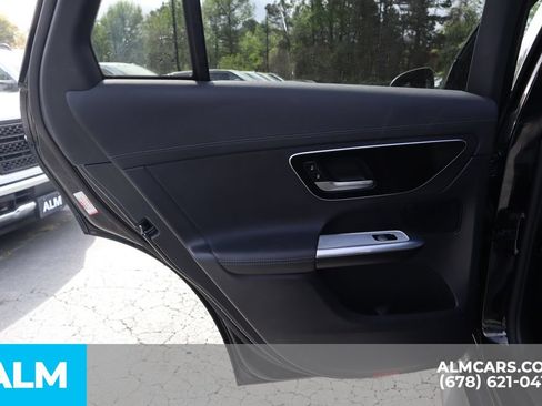 Used 2025 Mercedes-Benz GLC 350e 4MATIC w/ AMG Line image 18
