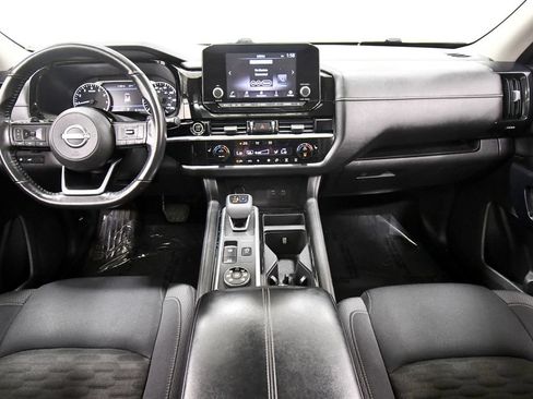 Used 2022 Nissan Pathfinder SV w/ SV Premium Package AWD/4WD image 3