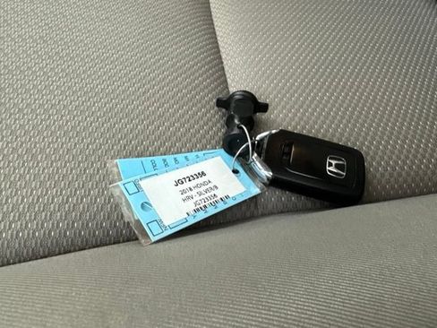 Certified 2018 Honda HR-V EX image 32