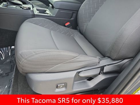 Used 2024 Toyota Tacoma SR5 image 32