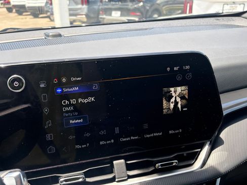 Used 2025 Chevrolet Equinox LT FWD image 20
