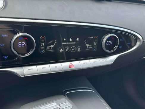 New 2025 Genesis Electrified GV70 w/ Prestige Package AWD/4WD image 17