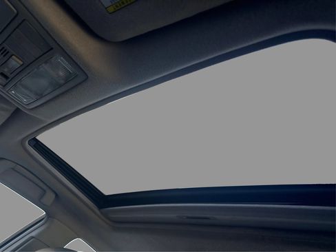 Used 2011 Toyota Camry XLE w/ XLE Extra-Value Pkg #2 FWD image 21