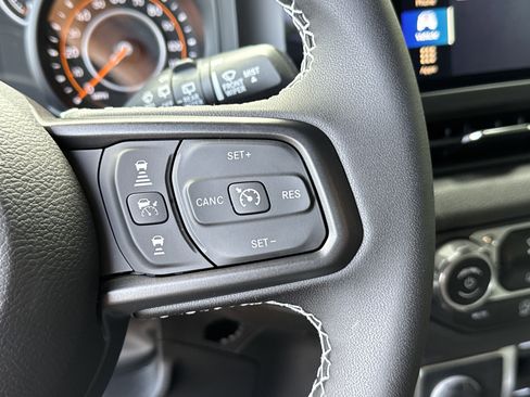 New 2025 Jeep Wrangler Sport S AWD/4WD image 31