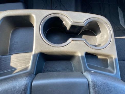 Used 2019 Chevrolet Silverado 1500 LT Trail Boss w/ Convenience Package AWD/4WD image 26