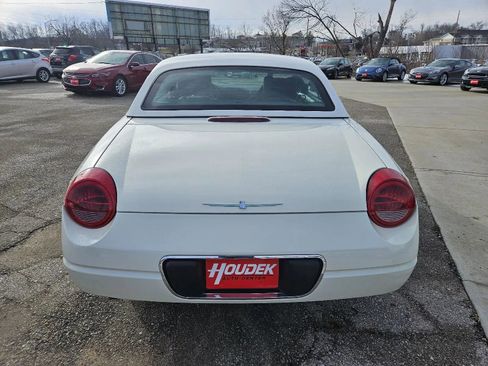 Used 2002 Ford Thunderbird Deluxe image 7