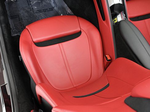 Certified 2024 Ferrari Roma Spider RWD image 41