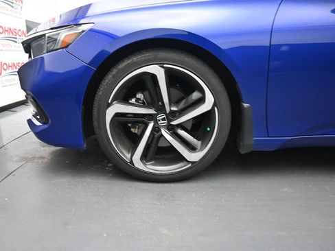 Used 2022 Honda Accord Sport image 12