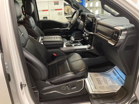 Used 2024 Ford F150 Platinum AWD/4WD image 5