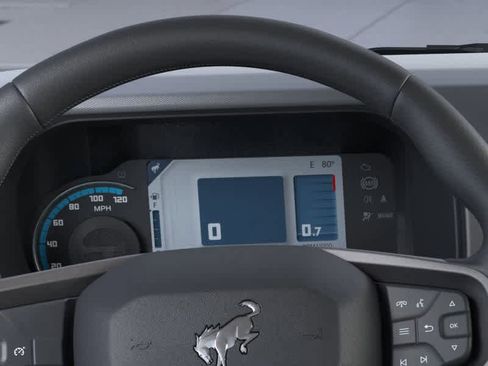 New 2025 Ford Bronco Base image 13