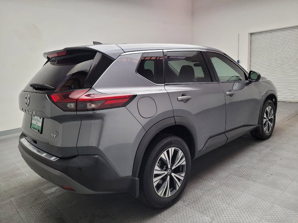 Used 2021 Nissan Rogue SV FWD image 9
