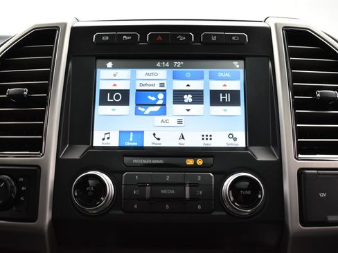 Used 2019 Ford F250 Platinum w/ Platinum Ultimate Package image 35