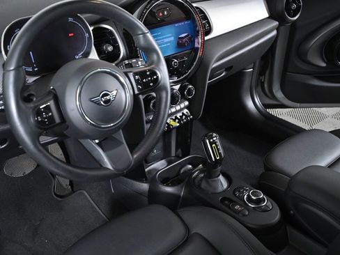 Certified 2024 MINI Cooper SE image 14