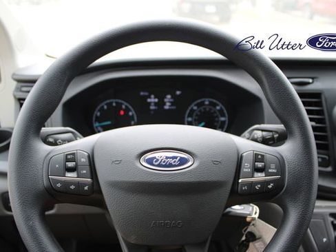 New 2025 Ford Transit 350 148 Low Roof image 15