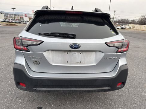 Certified 2024 Subaru Outback Premium image 6