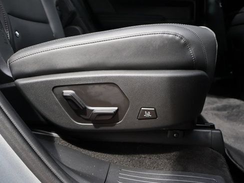 Used 2024 Hyundai Santa Fe Calligraphy AWD/4WD image 12