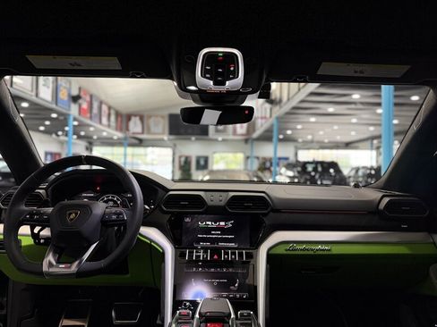 Used 2024 Lamborghini Urus S image 14