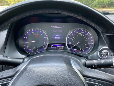 Used 2018 INFINITI Q60 3.0t Luxe w/ Sensory Package 3.0T Luxe RWD image 23
